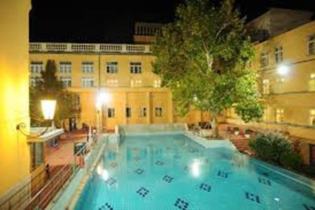 Balance Apartment Central Budapest, Spas, Buda Castle Buitenkant foto
